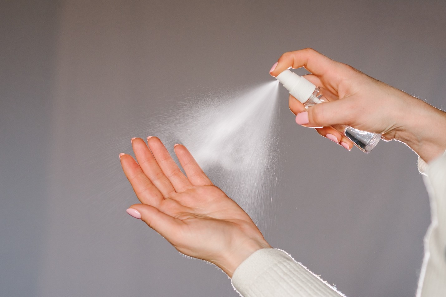 Pandemi Berakhir, Haruskah Kita Tetap Menggunakan Hand Sanitizer Spray?