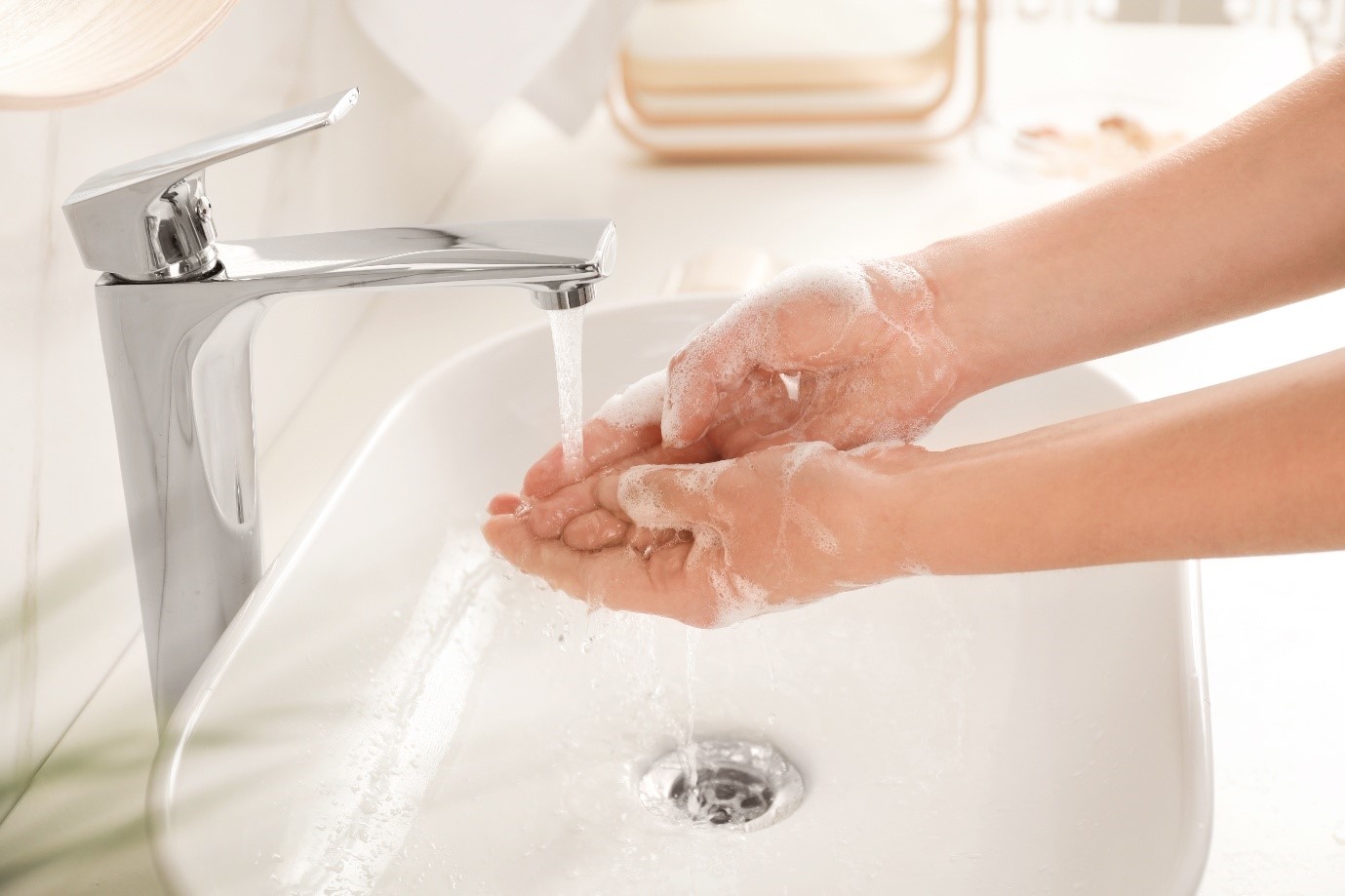 Sering Dicuci Malah Bikin Kulit Tangan Kering? Ini Tips Agar Kulit Tetap Lembut